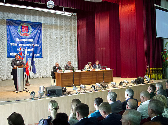 Бочаров назвал имена кандидатов в Общественную палату Волгоградской области