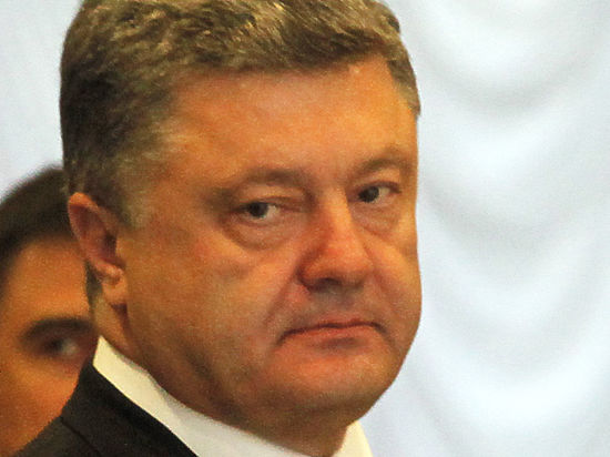 Порошенко: "Владеющему 1/6 части суши агрессору нужна вся Украина"