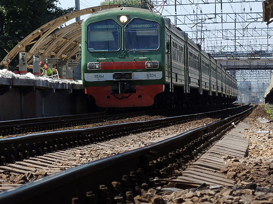 Жительница Рязани бросила 6-летнего сына под поезд, мстя за супружескую измену