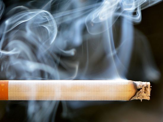 Курение связали с повышенным риском опаснейшей формы инсульта