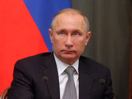 Поздравляя прокуратуру, Путин сделал намек на дело Ильдара Дадина 