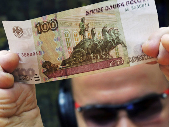 ВЦИОМ выяснил, что большинство россиян работает не из-за денег