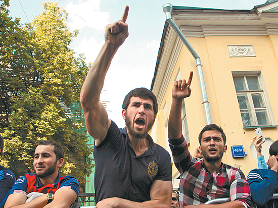 «Мы не бараны, чтобы нас сгонять по призыву!»