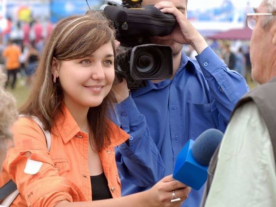 Курские Росгвардейцы пожелали журналистам не сталкиваться с насилием 