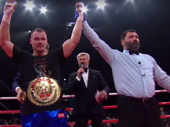 Боксер из Обнинска стал чемпионом России, отправив соперника в нокдаун