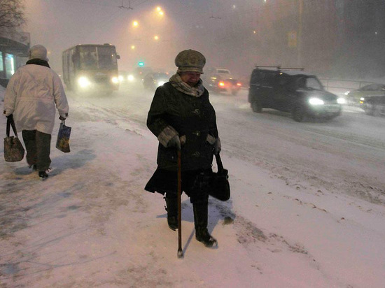 Ветра и снегопад держат Костромскую область в напряжении