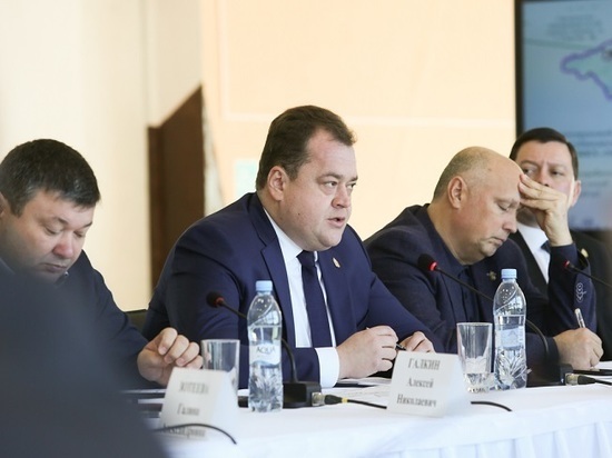 Астраханский министр поругался на совещании с федеральными чиновниками 