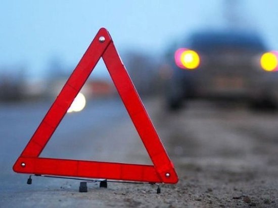 ГАЗ и УАЗ оказались в кювете после столкновения на трассе в Мордовии