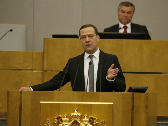 Медведев рассказал о «назревшем решении» по повышению пенсионного возраста
