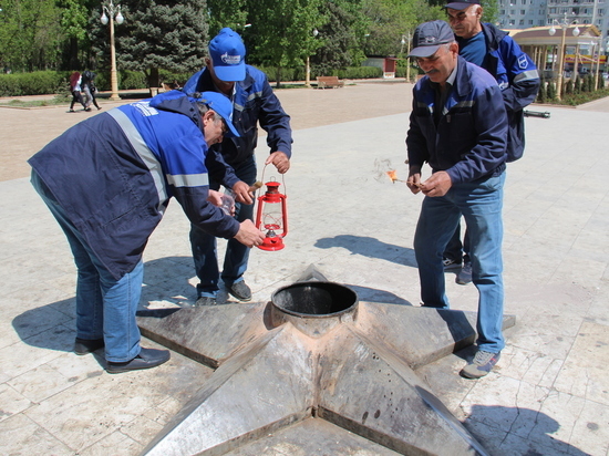 Специалисты «Газпром газораспределение Махачкала» провели техобслуживание газового оборудования на мемориалах «Вечный огонь»