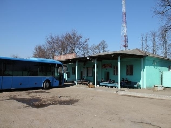 Автовокзал города ярославль. Переславль-Залесский автостанция. Автовокзал Переславль Залесский. Ярославль Переславль Залесский автовокзал. Переславль автобусная станция.