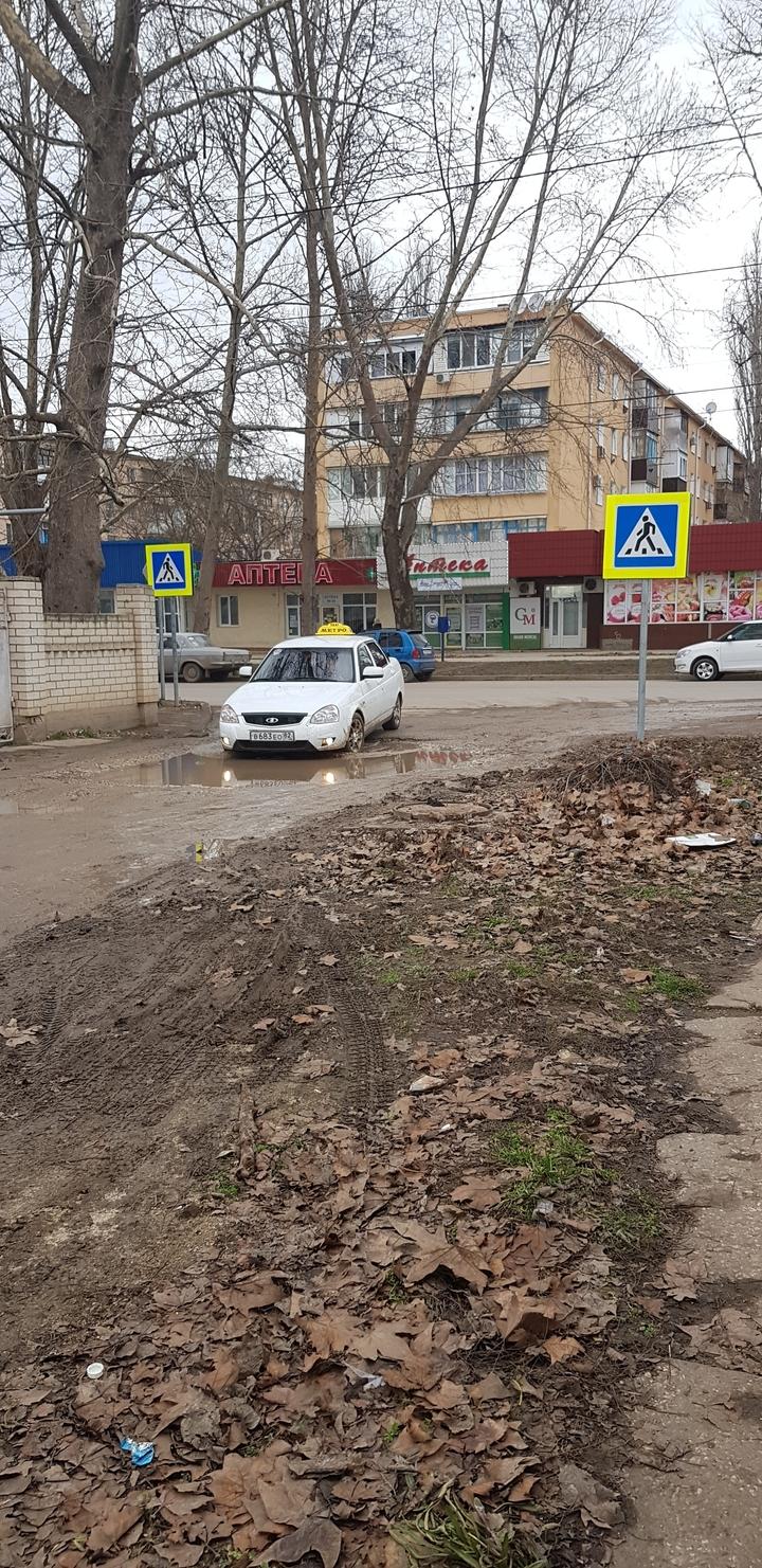 Джанкой: жители жалуются на местный транспорт и плохие дороги - МК Крым