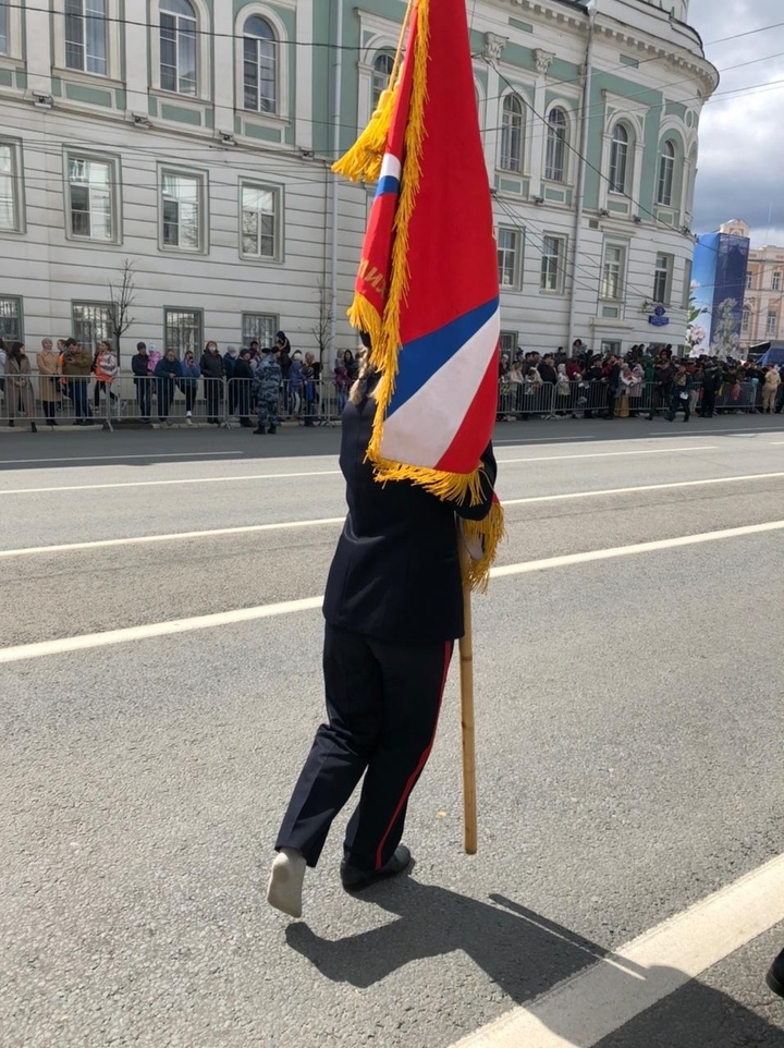 Домашняя туфля по приезде в город поклади на стол шестьюдесятью годами