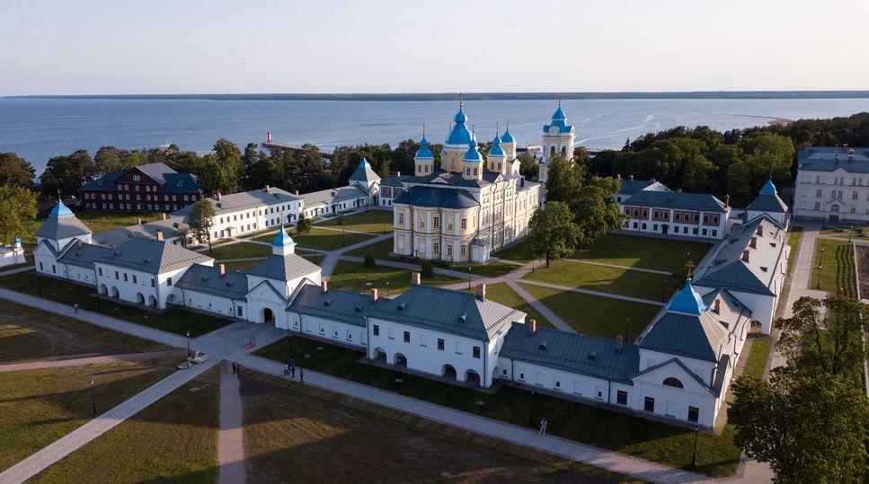 Коневский Рождество-Богородичный монастырь, Приозерский район - описание и фотографии