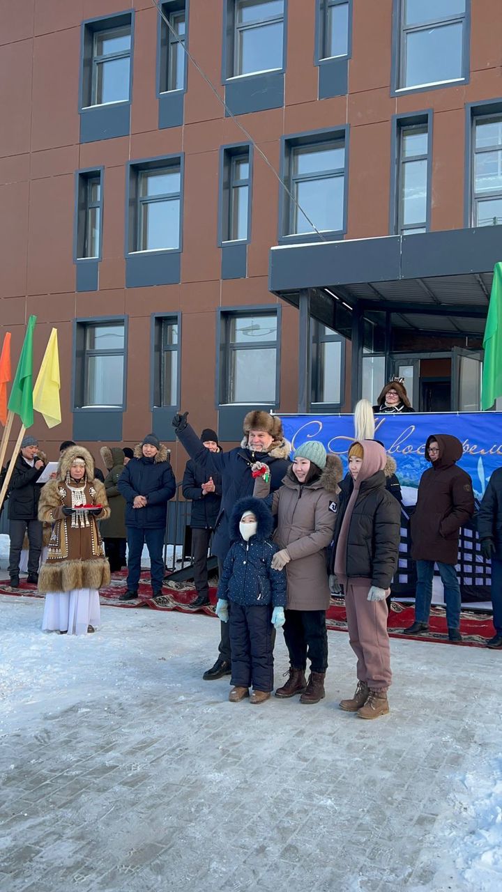 В Чурапчинском районе Якутии ввели дом по программе переселения из  аварийного жилья - МК Якутия