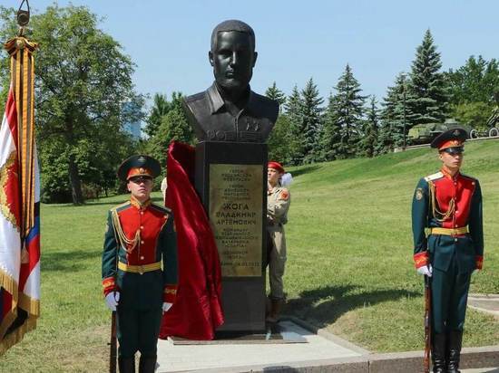 Аллея героев донецк фото Донецкая народная республика - главные новости и последние события - страница 71