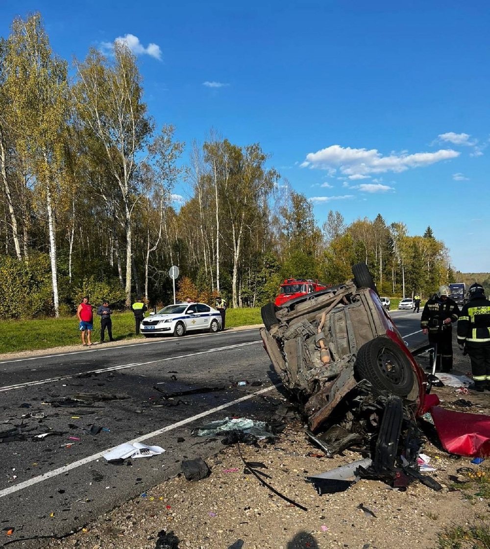 Жуткие кадры аварии на калужской трассе, унесшей жизни двух детей