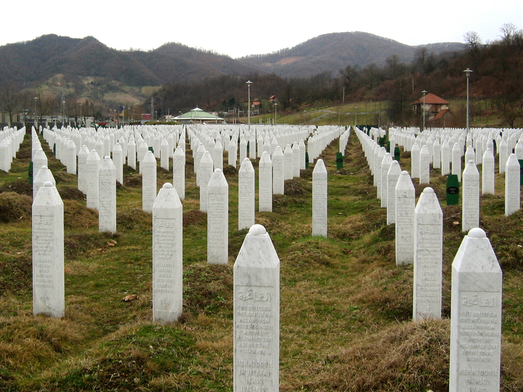 На Балканах заговорили о новом расколе: Сербию обвинили в геноциде
